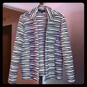 Kasper Black & White Stripped Stretch Blazer